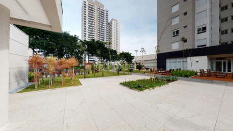 Image 5 - 878822